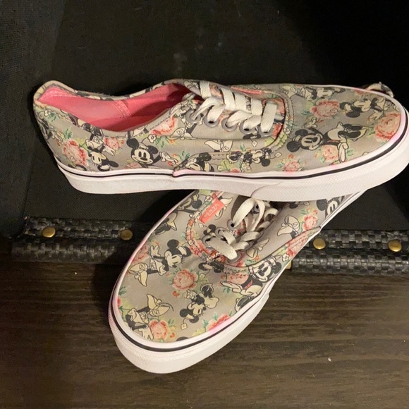 Vans Shoes - Vintage Minnie Mouse Digi Roses Grey Print Vans.